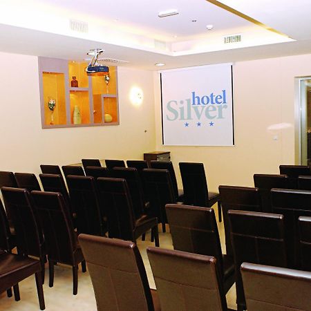 Hotel Silver أوسييك المظهر الخارجي الصورة